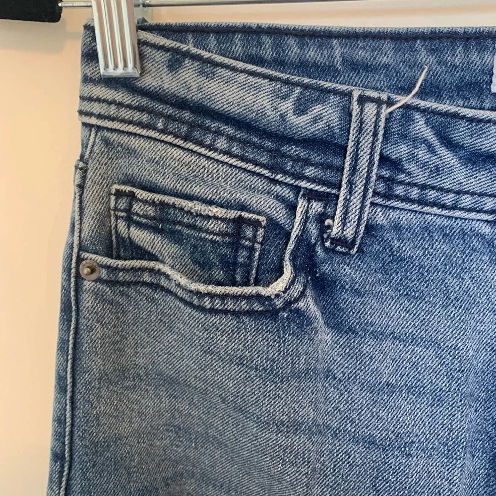 Cello Distressed Skinny Jeans Size 3/26 Blue Zip Button Closure Casual Cotton - Picture 14 of 15